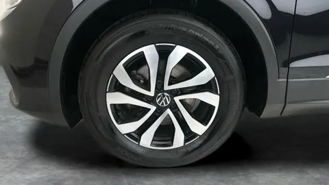Thumbnail image for the Volkswagen Tiguan 1.5 TSI Active