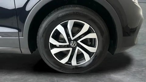 Thumbnail image for the Volkswagen Tiguan 1.5 TSI Active