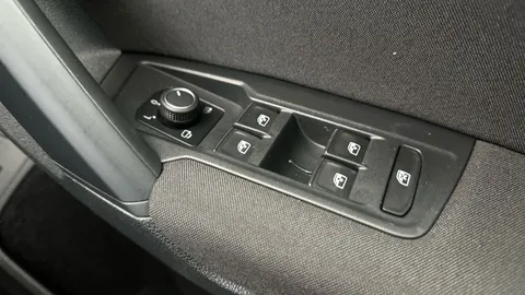 Thumbnail image for the Volkswagen Tiguan 1.5 TSI Active