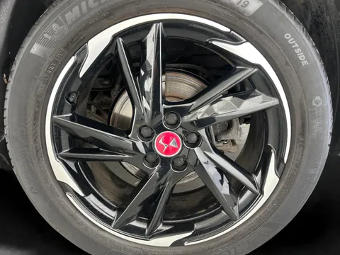 Thumbnail image for the Ds Automobiles Ds 7 Crossback 1.5 BlueHDi Performance Line + Crossback  EAT8