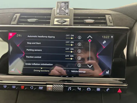Thumbnail image for the Ds Automobiles Ds 7 Crossback 1.5 BlueHDi Performance Line + Crossback  EAT8