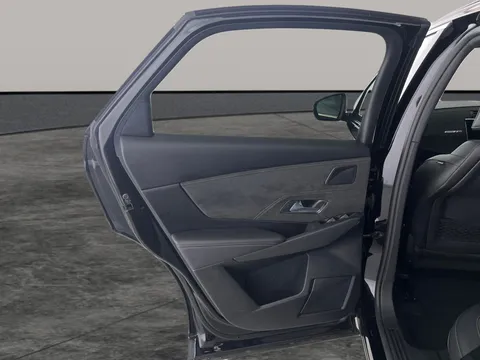 Thumbnail image for the Ds Automobiles Ds 7 Crossback 1.5 BlueHDi Performance Line + Crossback  EAT8