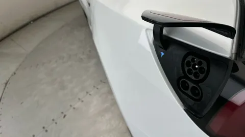 Thumbnail image for the Tesla Model 3 (Dual Motor) Long Range   4WDE