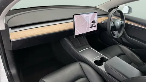 Thumbnail image for the Tesla Model 3 (Dual Motor) Long Range   4WDE