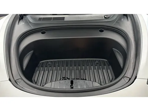 Thumbnail image for the Tesla Model 3 (Dual Motor) Long Range   4WDE