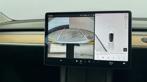 Thumbnail image for the Tesla Model 3 (Dual Motor) Long Range   4WDE