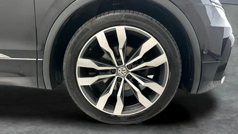 Thumbnail image for the Volkswagen Tiguan 1.5 TSI EVO R-Line Tech   DSG