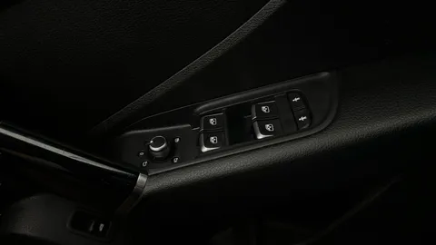 Thumbnail image for the Audi Q2 1.6 TDI 30 Black Edition