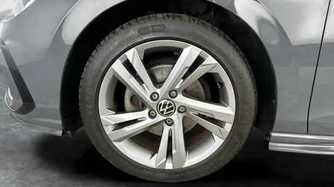 Thumbnail image for the Volkswagen Golf 1.5 eTSI MHEV R-Line    DSG