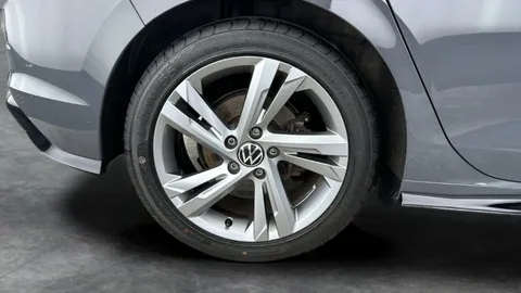Thumbnail image for the Volkswagen Golf 1.5 eTSI MHEV R-Line    DSG
