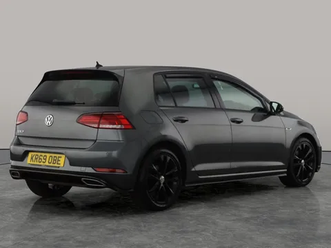 Thumbnail image for the Volkswagen Golf 2.0 TDI R-Line Edition   DSG