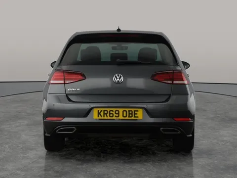 Thumbnail image for the Volkswagen Golf 2.0 TDI R-Line Edition   DSG