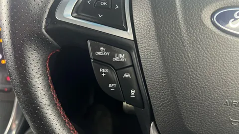 Thumbnail image for the Ford Edge 2.0 EcoBlue ST-Line   AWD