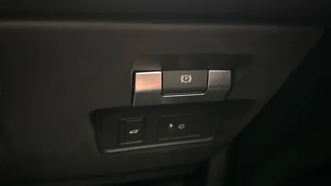 Thumbnail image for the Land Rover Range Rover Evoque 2.0 D165 MHEV SE   4WD