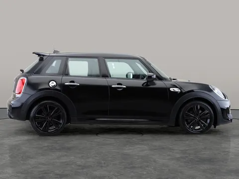 Thumbnail image for the Mini Hatch 2.0 Cooper S Sport   Steptronic