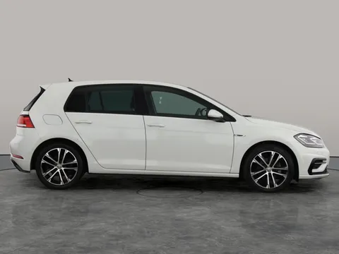 Thumbnail image for the Volkswagen Golf 1.5 TSI EVO R-Line Edition   DSG
