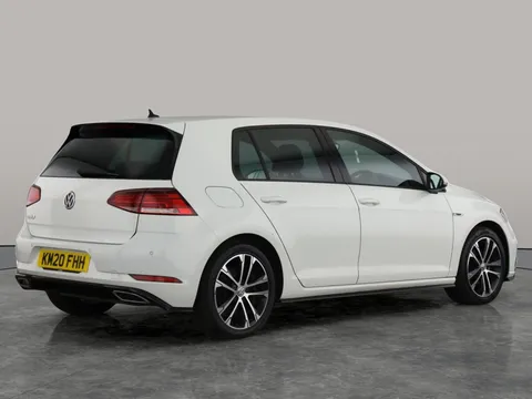 Thumbnail image for the Volkswagen Golf 1.5 TSI EVO R-Line Edition   DSG