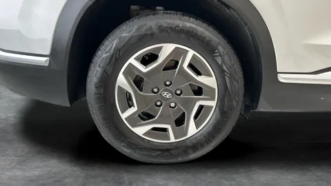 Thumbnail image for the Hyundai Santa Fe 1.6 h T-GDi Premium    4WD
