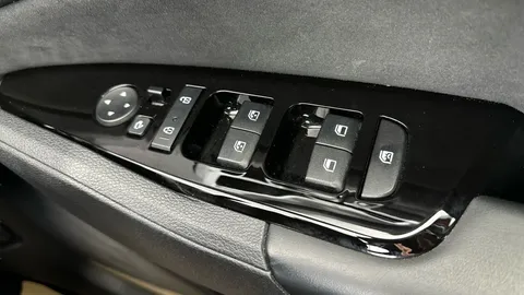 Thumbnail image for the Kia Sportage 1.6 h T-GDi GT-Line