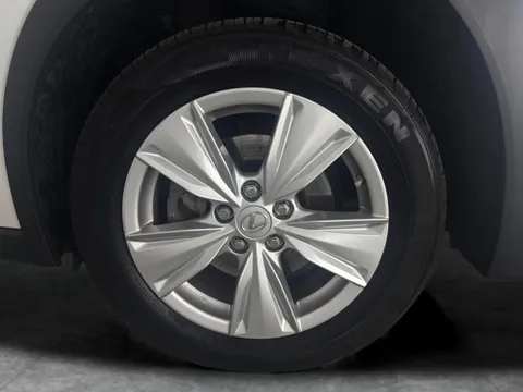 Thumbnail image for the Lexus Ux 2.0 250h    E-CVT