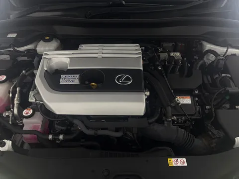 Thumbnail image for the Lexus Ux 2.0 250h    E-CVT