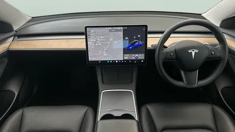 Thumbnail image for the Tesla Model 3 (Dual Motor) Long Range   4WDE
