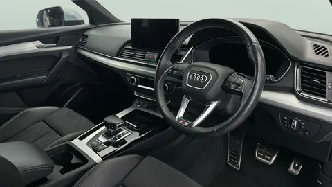 Thumbnail image for the Audi Q5 2.0 TFSI 45 S line   S Tronic quattro