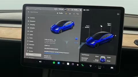 Thumbnail image for the Tesla Model 3 (Dual Motor) Long Range   4WDE