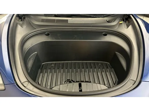 Thumbnail image for the Tesla Model 3 (Dual Motor) Long Range   4WDE