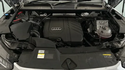 Thumbnail image for the Audi Q5 2.0 TFSI 45 S line   S Tronic quattro
