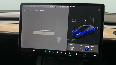 Thumbnail image for the Tesla Model 3 (Dual Motor) Long Range   4WDE