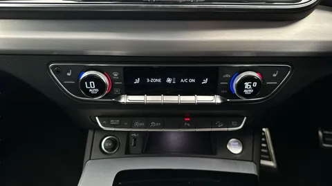 Thumbnail image for the Audi Q5 2.0 TFSI 45 S line   S Tronic quattro