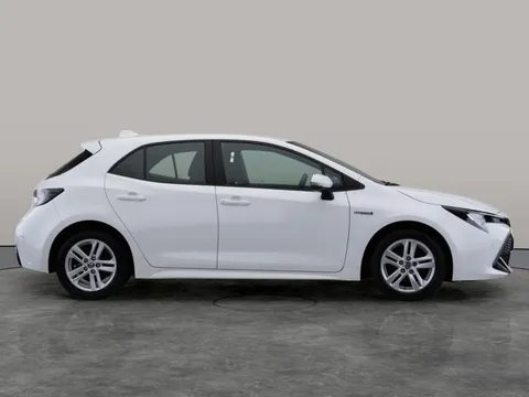 Thumbnail image for the Toyota Corolla 1.8 VVT-h GPF Icon Tech    CVT