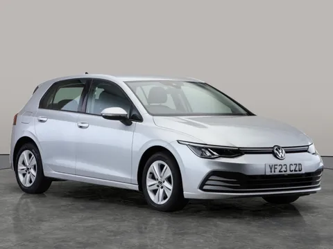 Thumbnail image for the Volkswagen Golf 1.5 TSI Life