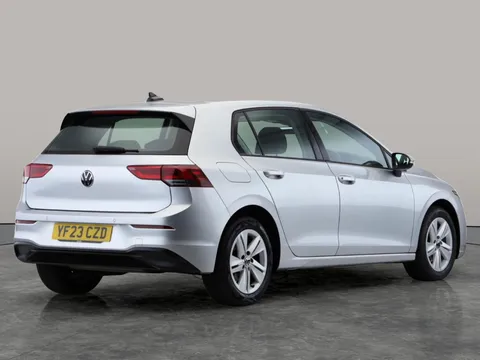 Thumbnail image for the Volkswagen Golf 1.5 TSI Life