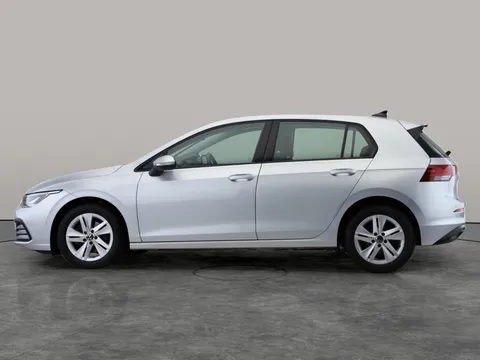 Thumbnail image for the Volkswagen Golf 1.5 TSI Life