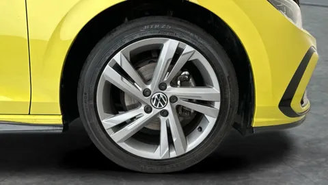 Thumbnail image for the Volkswagen Golf 1.5 TSI R-Line