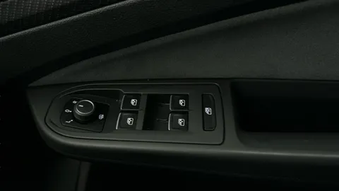 Thumbnail image for the Volkswagen Golf 1.5 TSI R-Line