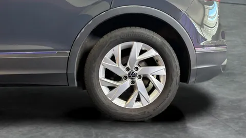Thumbnail image for the Volkswagen Tiguan 2.0 TDI Life   DSG