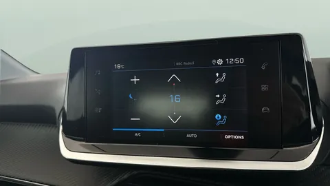 Thumbnail image for the Peugeot 208 1.2 PureTech Allure Premium