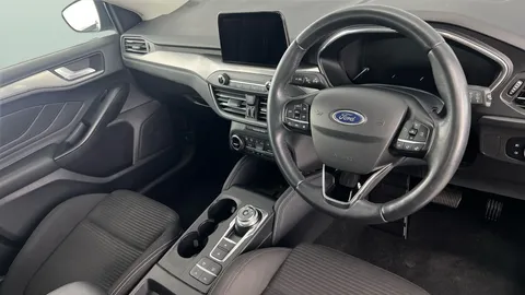 Thumbnail image for the Ford Focus 1.0T EcoBoost Titanium
