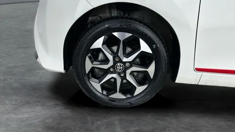 Thumbnail image for the Toyota AYGO 1.0 VVT-i x-trend     (Safety Sense)