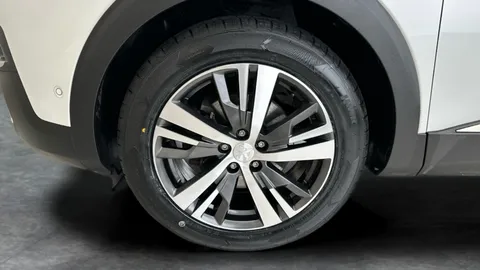 Thumbnail image for the Peugeot 3008 1.5 BlueHDi GT Line   EAT