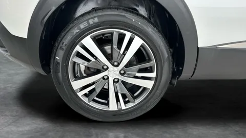 Thumbnail image for the Peugeot 3008 1.5 BlueHDi GT Line   EAT
