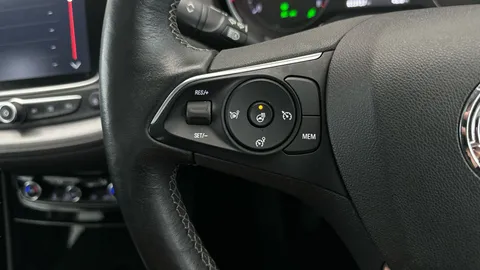 Thumbnail image for the Vauxhall Grandland X 1.2 Turbo Elite Nav    6Spd