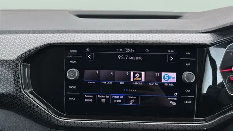 Thumbnail image for the Volkswagen T-Cross 1.0 TSI SEL