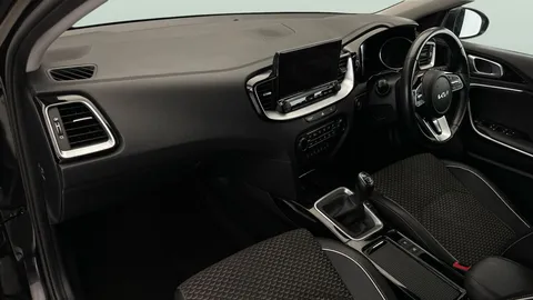 Thumbnail image for the Kia Xceed 1.5 T-GDi 3