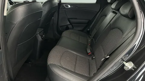 Thumbnail image for the Kia Xceed 1.5 T-GDi 3