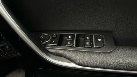 Thumbnail image for the Kia Xceed 1.5 T-GDi 3