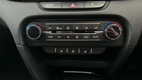 Thumbnail image for the Kia Xceed 1.5 T-GDi 3